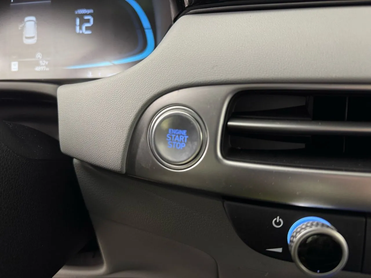 2025 Hyundai Palisade SE - Photo 22