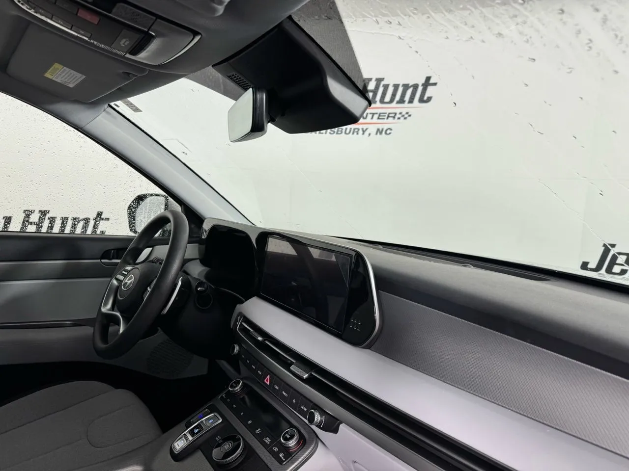 2025 Hyundai Palisade SE - Photo 34