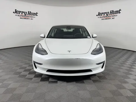 More photos of 2023 Tesla Model 3 at Jerry Hunt Supercenter - Salisbury, NC