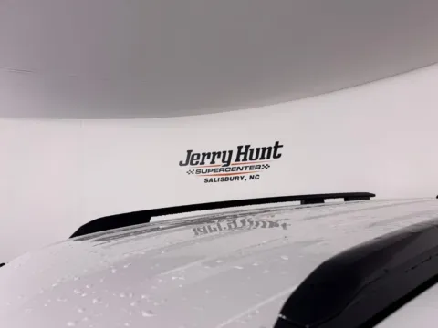 More photos of 2024 Hyundai Santa Fe SEL at Jerry Hunt Supercenter - Salisbury, NC