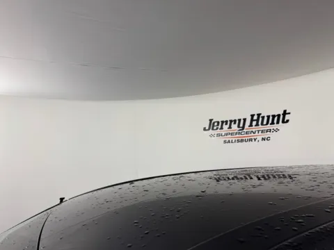 More photos of 2024 Ford Edge SEL at Jerry Hunt Supercenter - Salisbury, NC