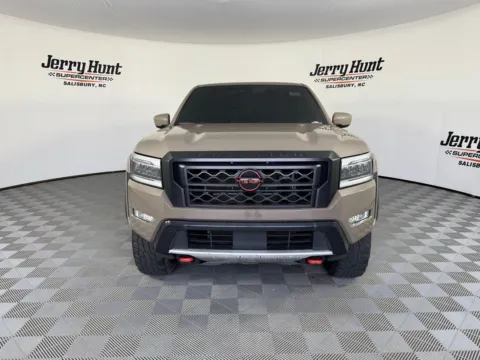 More photos of 2022 Nissan Frontier PRO-4X at Jerry Hunt Supercenter - Salisbury, NC
