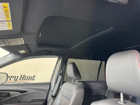 More photos of 2025 Honda Passport Black Edition at Jerry Hunt Supercenter - Salisbury, NC