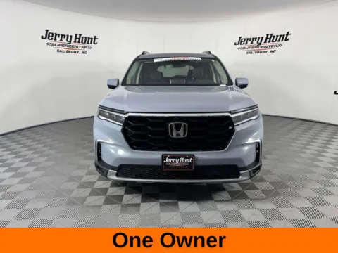 More photos of 2025 Honda Pilot Elite at Jerry Hunt Supercenter - Salisbury, NC