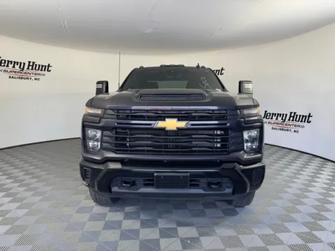 More photos of 2024 Chevrolet Silverado 2500HD Custom at Jerry Hunt Supercenter - Salisbury, NC