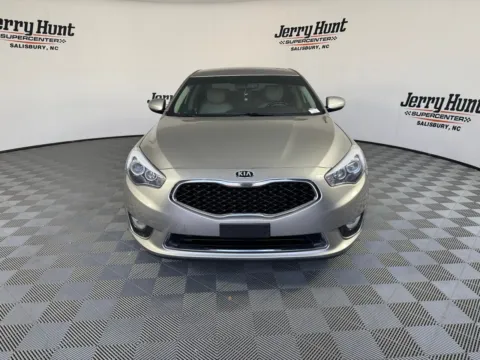 More photos of 2014 Kia Cadenza Premium at Jerry Hunt Supercenter - Salisbury, NC