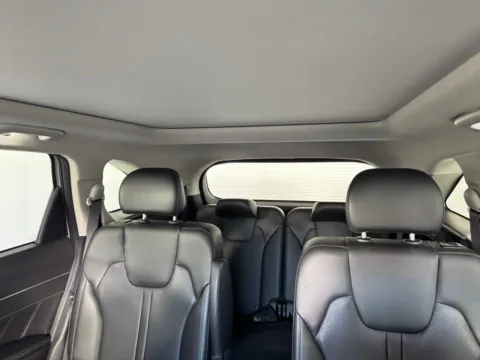 More photos of 2022 Kia Sorento SX at Jerry Hunt Supercenter - Salisbury, NC