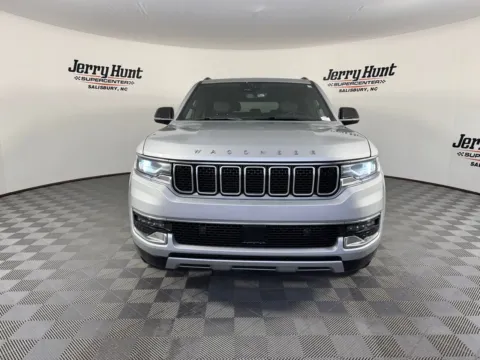 More photos of 2024 Jeep Wagoneer L Series II at Jerry Hunt Supercenter - Salisbury, NC