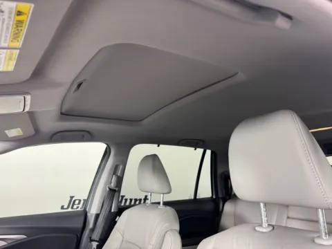 More photos of 2022 Honda Pilot EX-L at Jerry Hunt Supercenter - Salisbury, NC