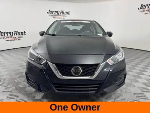 More photos of 2022 Nissan Versa 1.6 SV at Jerry Hunt Supercenter - Salisbury, NC