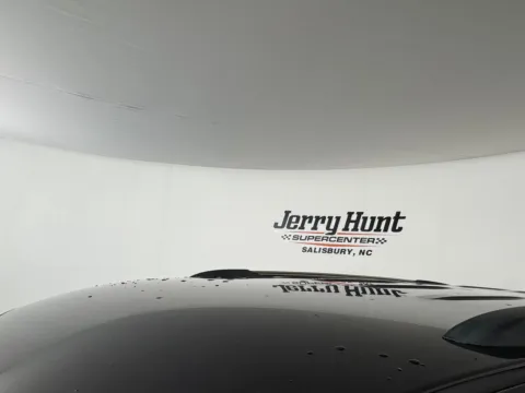 More photos of 2020 Jeep Grand Cherokee Laredo E at Jerry Hunt Supercenter - Salisbury, NC