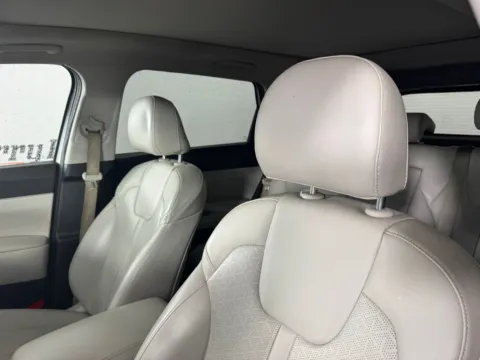 Photos of 2021 Kia Sorento S for sale in Salisbury, NC at Jerry Hunt Supercenter - Salisbury