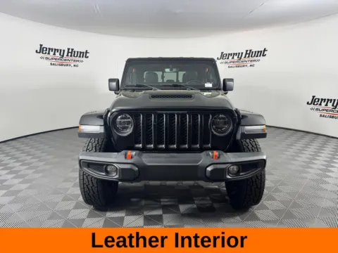 More photos of 2022 Jeep Gladiator Mojave at Jerry Hunt Supercenter - Salisbury, NC