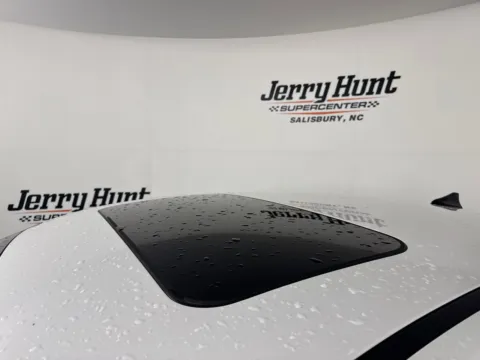 More photos of 2025 Hyundai Elantra Limited at Jerry Hunt Supercenter - Salisbury, NC