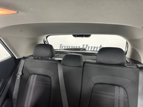 More photos of 2025 Hyundai Venue SEL at Jerry Hunt Supercenter - Salisbury, NC