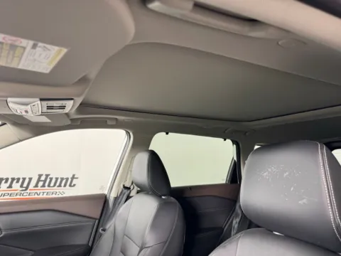 More photos of 2023 Nissan Rogue SL at Jerry Hunt Supercenter - Salisbury, NC