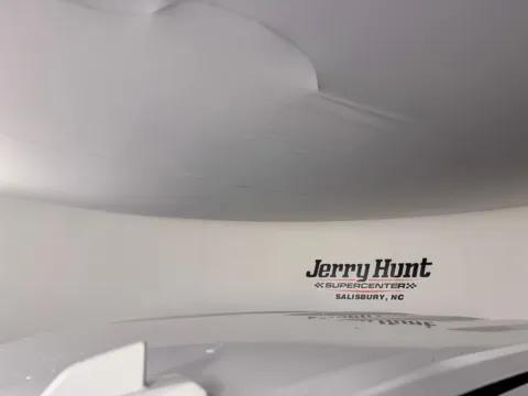 More photos of 2023 GMC Sierra 1500 SLT at Jerry Hunt Supercenter - Salisbury, NC