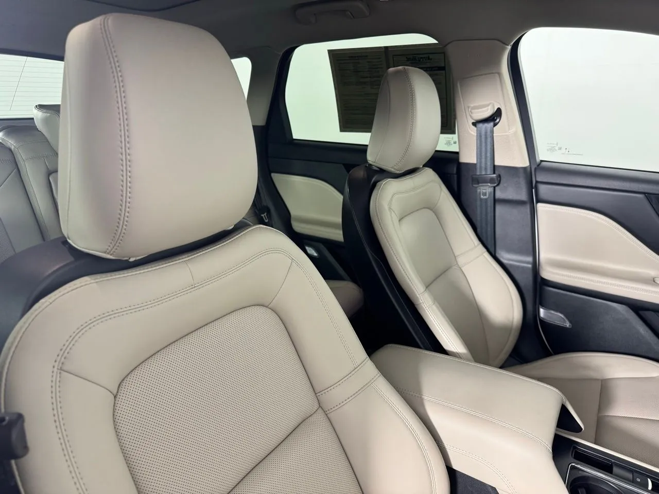 2025 Lincoln Corsair Grand Touring - Photo 37