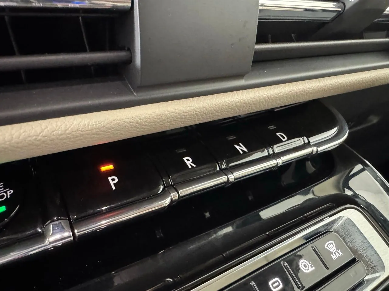 2025 Lincoln Corsair Grand Touring - Photo 27