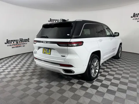 More photos of 2022 Jeep Grand Cherokee Summit 4xe at Jerry Hunt Supercenter - Salisbury, NC