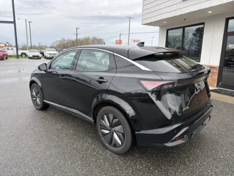 More photos of 2023 Nissan Ariya ENGAGE at Jerry Hunt Supercenter - Salisbury, NC