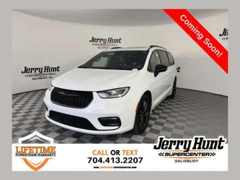 White 2025 Chrysler Pacifica Limited for sale in Salisbury, NC