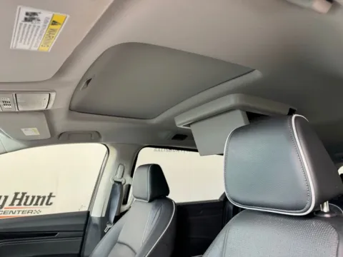More photos of 2025 Honda Odyssey Elite at Jerry Hunt Supercenter - Salisbury, NC