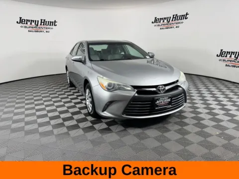 More photos of 2016 Toyota Camry LE at Jerry Hunt Supercenter - Salisbury, NC