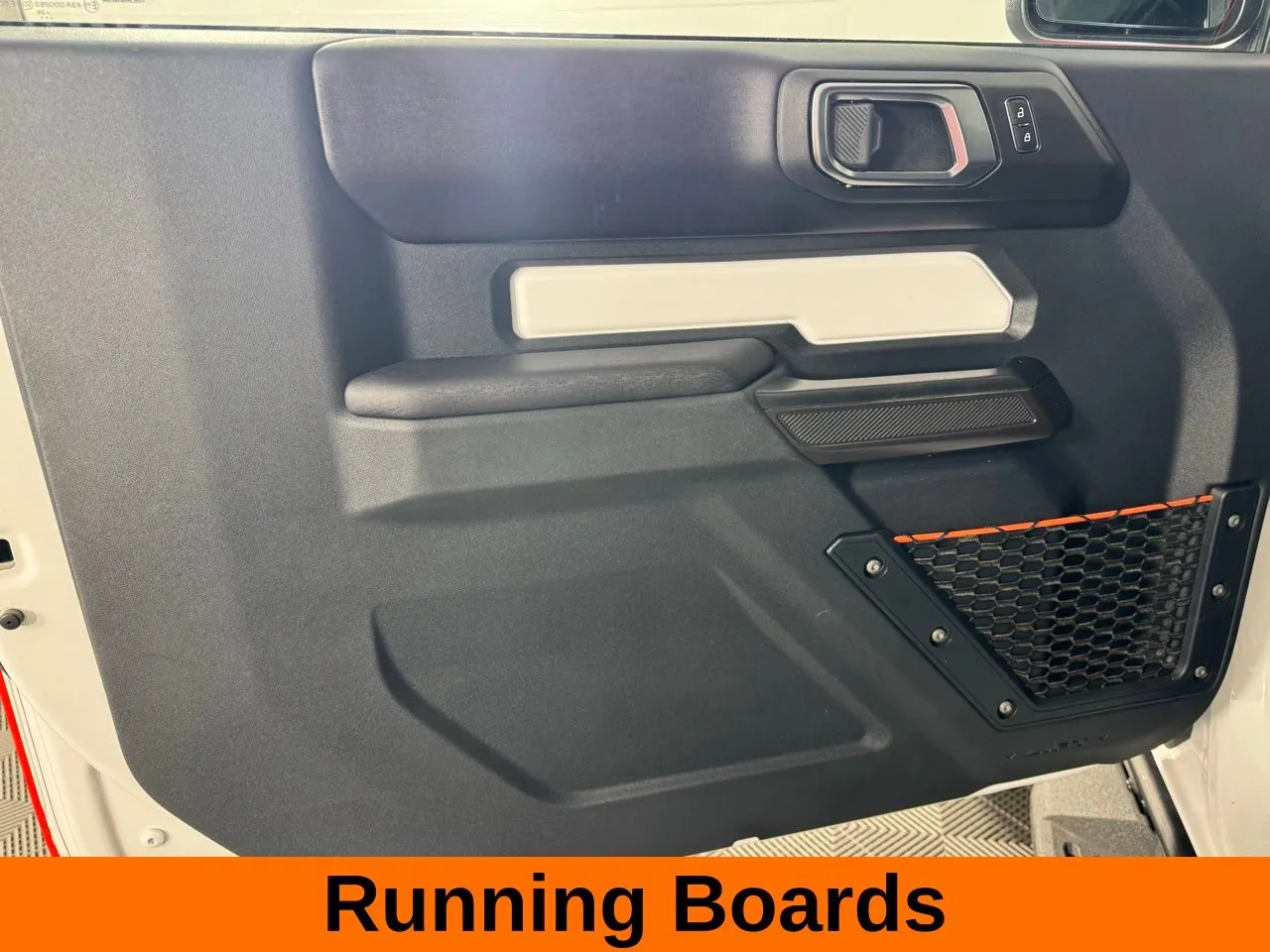 2025 Ford Bronco 2-Door Stroppe - Photo 10