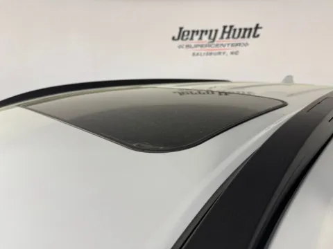More photos of 2024 Toyota Corolla Cross XLE at Jerry Hunt Supercenter - Salisbury, NC