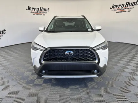 More photos of 2024 Toyota Corolla Cross XLE at Jerry Hunt Supercenter - Salisbury, NC