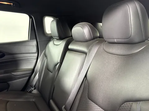 More photos of 2026 Jeep Compass Latitude at Jerry Hunt Supercenter - Salisbury, NC