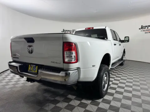 More photos of 2024 Ram 3500 Big Horn at Jerry Hunt Supercenter - Salisbury, NC