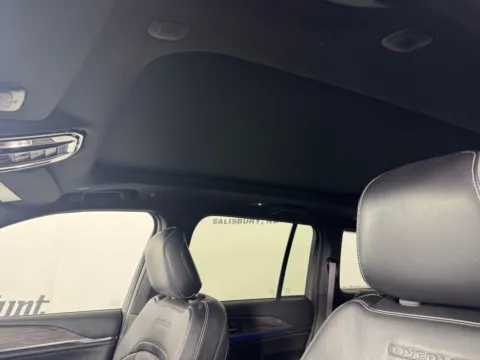 More photos of 2023 Jeep Grand Cherokee Overland at Jerry Hunt Supercenter - Salisbury, NC