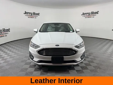 More photos of 2020 Ford Fusion SE at Jerry Hunt Supercenter - Salisbury, NC