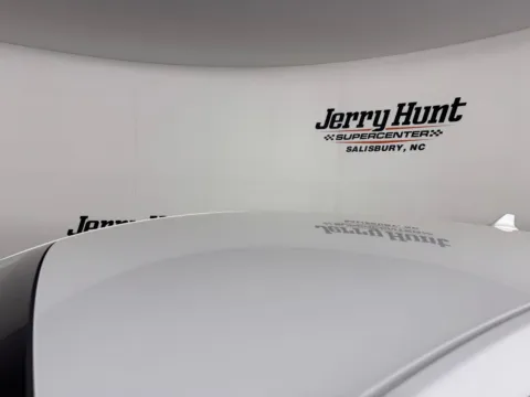 More photos of 2020 Ford Fusion SE at Jerry Hunt Supercenter - Salisbury, NC