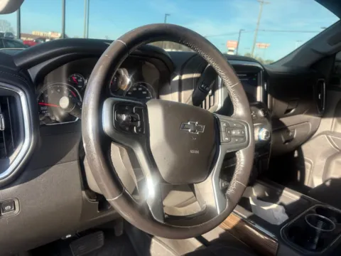 More photos of 2020 Chevrolet Silverado 1500 RST at Jerry Hunt Supercenter - Salisbury, NC