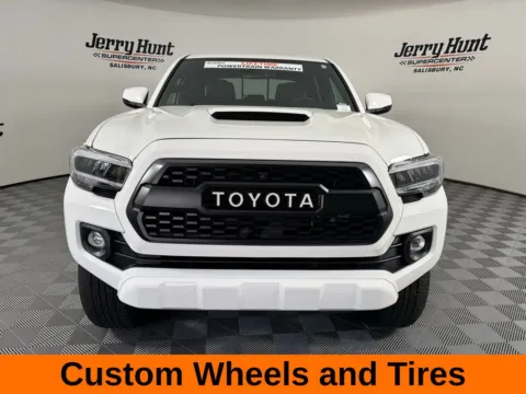 More photos of 2022 Toyota Tacoma TRD Sport at Jerry Hunt Supercenter - Salisbury, NC