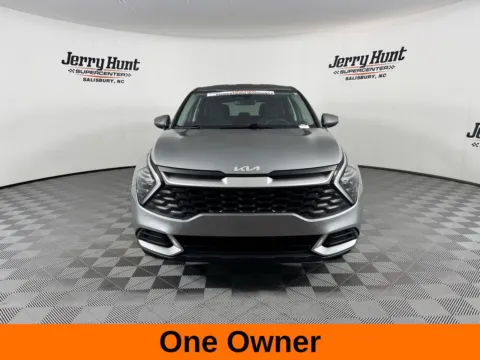 More photos of 2024 Kia Sportage LX at Jerry Hunt Supercenter - Salisbury, NC