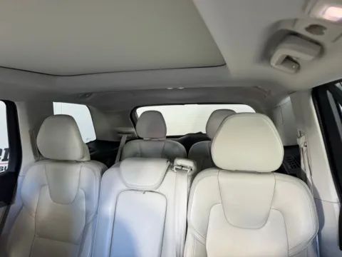 More photos of 2023 Volvo XC90 Ultimate at Jerry Hunt Supercenter - Salisbury, NC