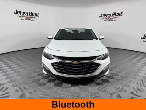 More photos of 2024 Chevrolet Malibu LT at Jerry Hunt Supercenter - Salisbury, NC