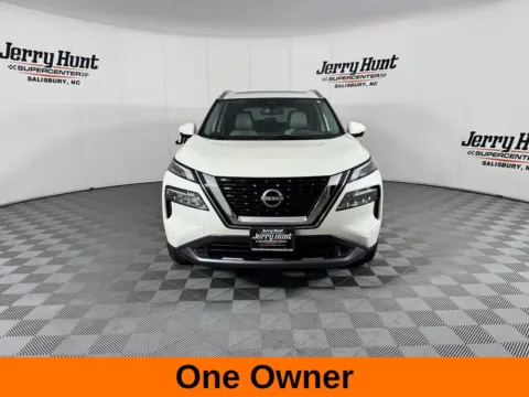 More photos of 2023 Nissan Rogue SL at Jerry Hunt Supercenter - Salisbury, NC