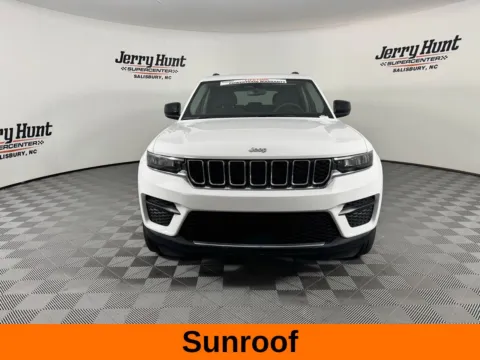 More photos of 2023 Jeep Grand Cherokee Laredo at Jerry Hunt Supercenter - Salisbury, NC