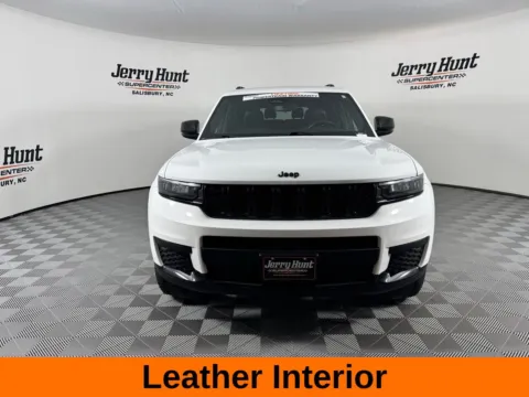 More photos of 2022 Jeep Grand Cherokee L Altitude at Jerry Hunt Supercenter - Salisbury, NC