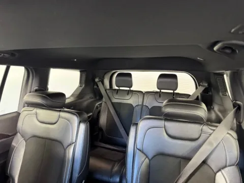 More photos of 2022 Jeep Grand Cherokee L Altitude at Jerry Hunt Supercenter - Salisbury, NC