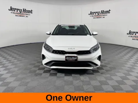 More photos of 2024 Kia Forte LXS at Jerry Hunt Supercenter - Salisbury, NC