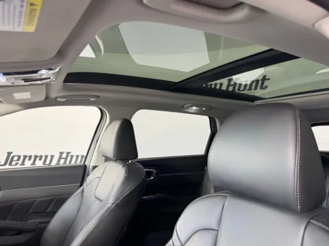 More photos of 2024 Kia Sorento X-Line SX at Jerry Hunt Supercenter - Salisbury, NC