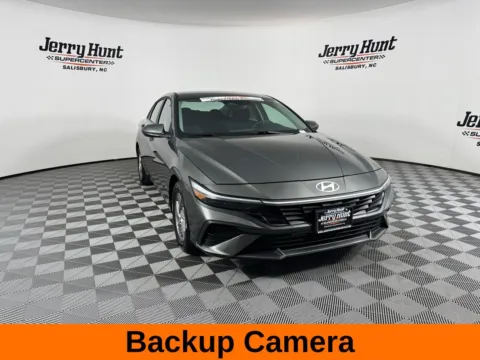 More photos of 2025 Hyundai Elantra SE at Jerry Hunt Supercenter - Salisbury, NC