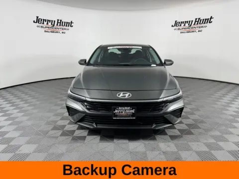 More photos of 2025 Hyundai Elantra SE at Jerry Hunt Supercenter - Salisbury, NC