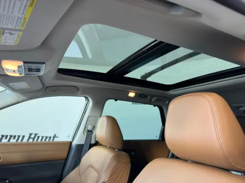 More photos of 2025 Nissan Pathfinder Platinum at Jerry Hunt Supercenter - Salisbury, NC